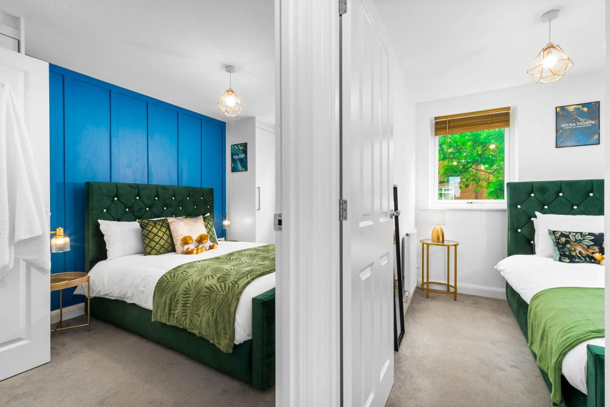 Lavish 3 Bedroom House With Ensuite And Parking By Azura Nights Birmingham Exterior photo